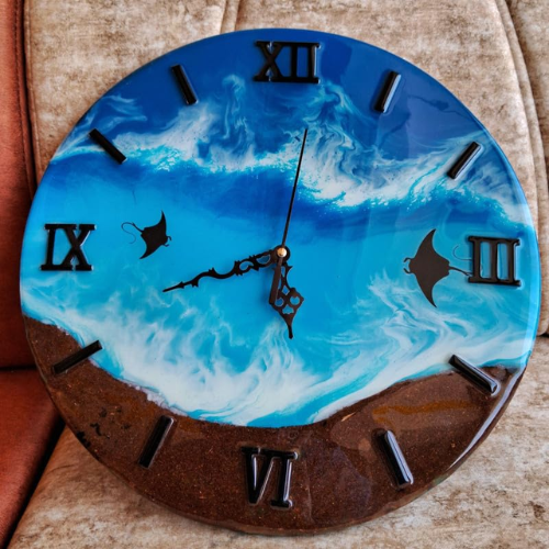 Elegant Resin Analog Wall Clock